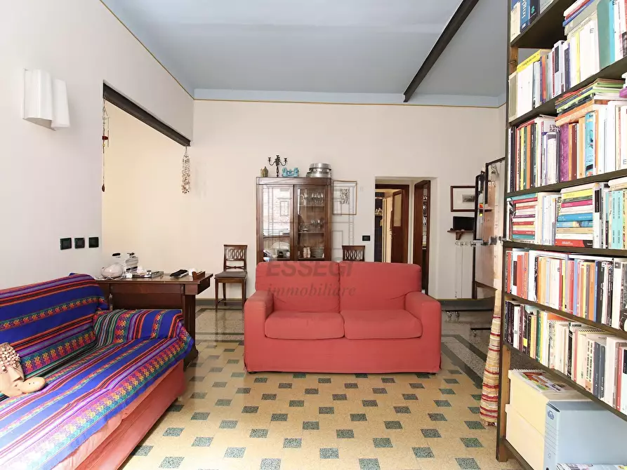 Immagine 2 di Appartamento in vendita  in Via Fillungo 57 a Lucca