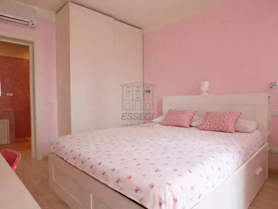 Immagine 10 di Villa in vendita  in Via della Chiesa X 466 a Lucca