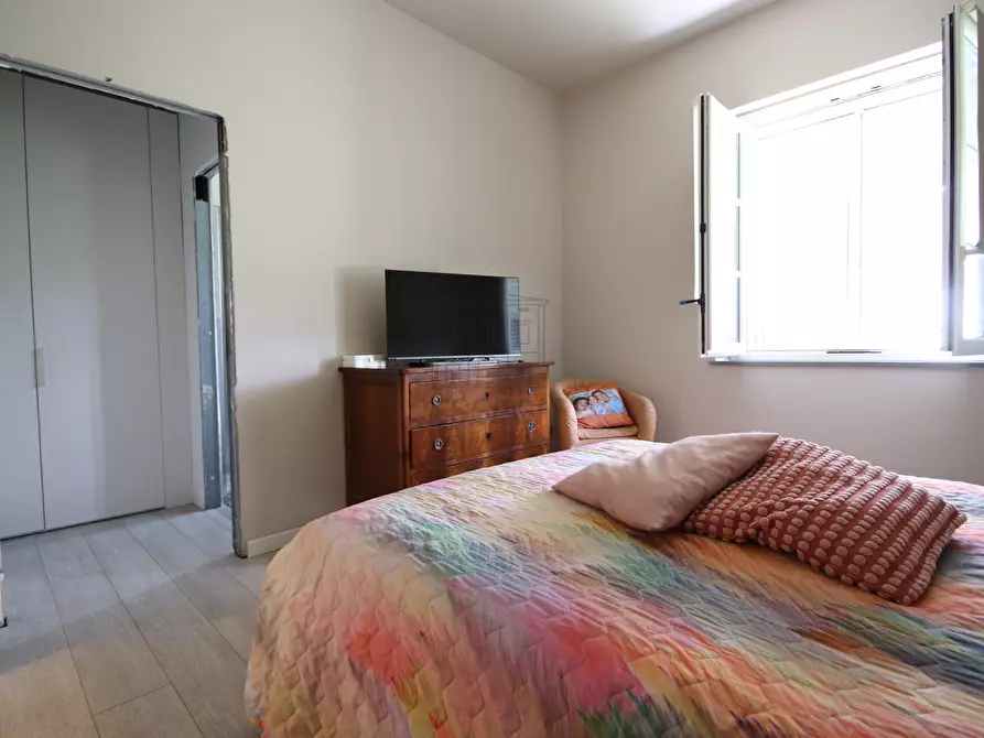 Immagine 25 di Villa in vendita  in Viale Prete a Capannori