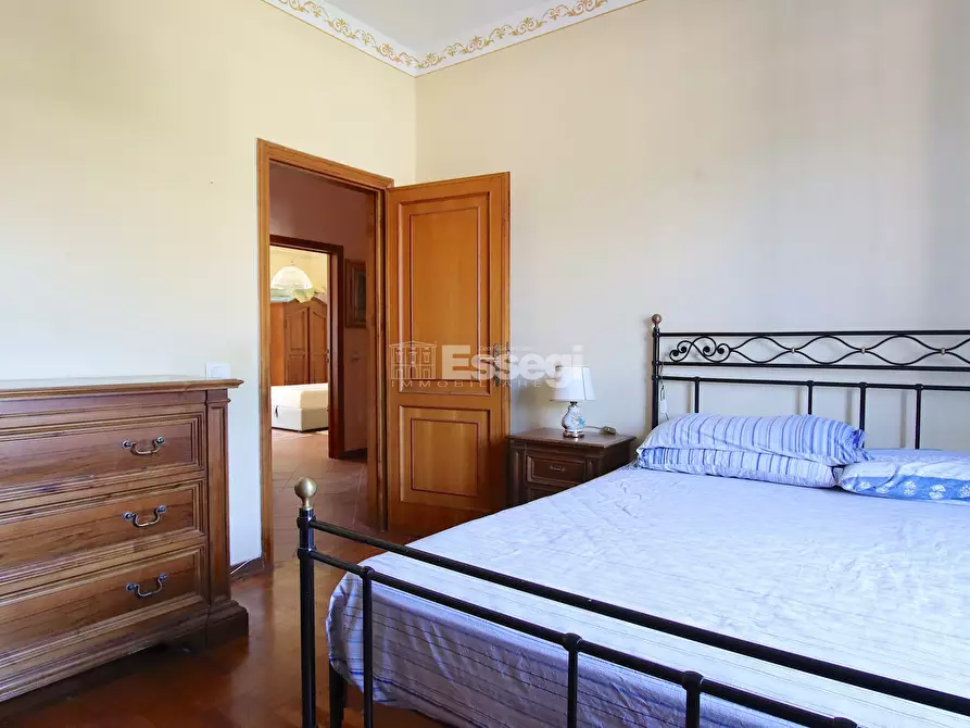 Immagine 42 di Villa in vendita  in Via del Parco 49 a Capannori