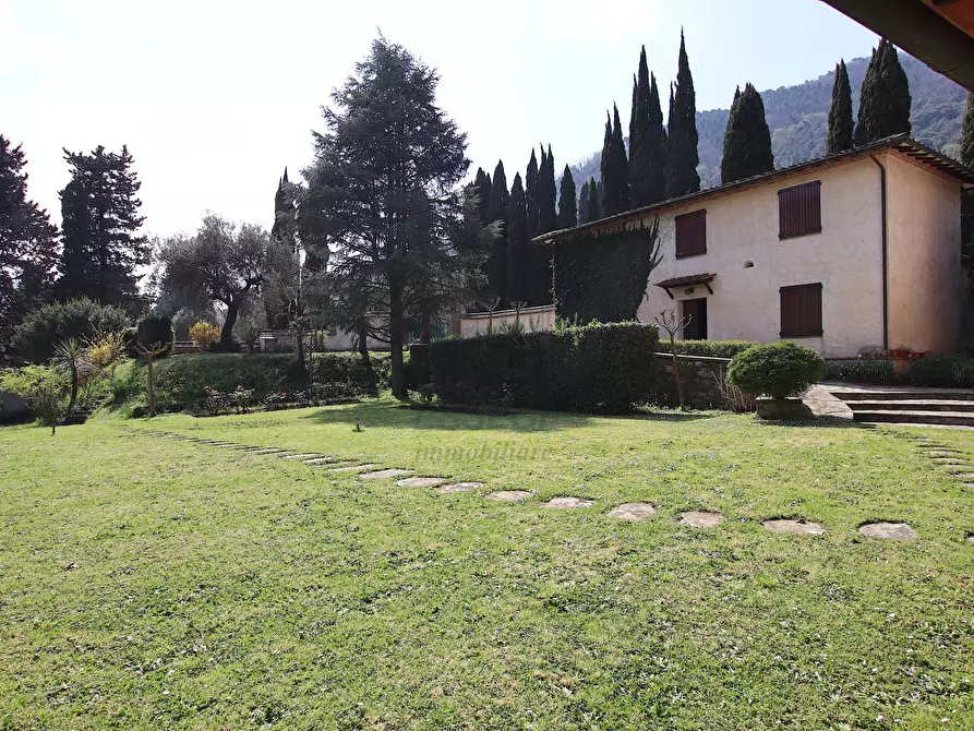 Immagine 43 di Rustico / casale in vendita  in Via di Villa Gaia 508 a Lucca