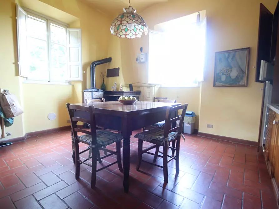 Immagine 15 di Rustico / casale in vendita  in Via della Chiesa XXIII 405 a Lucca