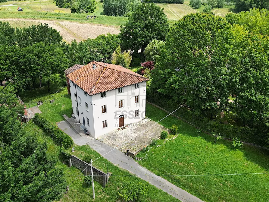 Immagine 4 di Villa in vendita  in Via per Gattaiola e Meati 598/A a Lucca