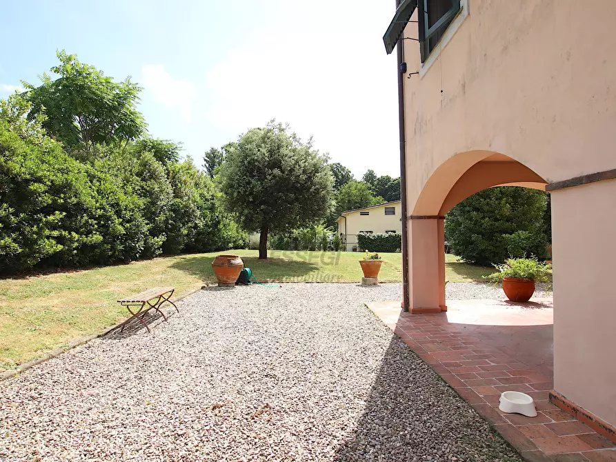 Immagine 14 di Villa in vendita  in Via di segromigno a Capannori