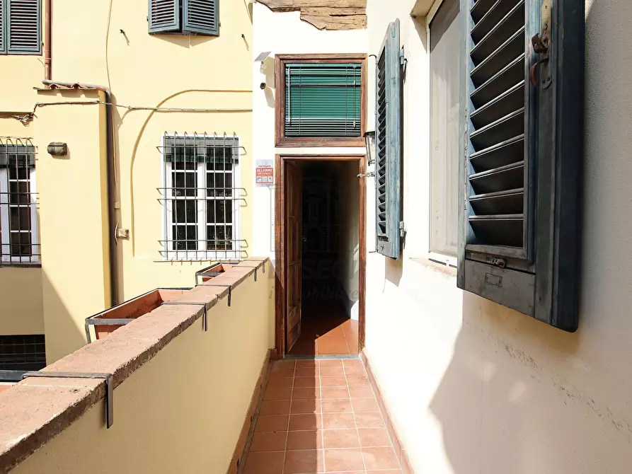 Immagine 10 di Appartamento in vendita  in via beccheria 35 a Lucca