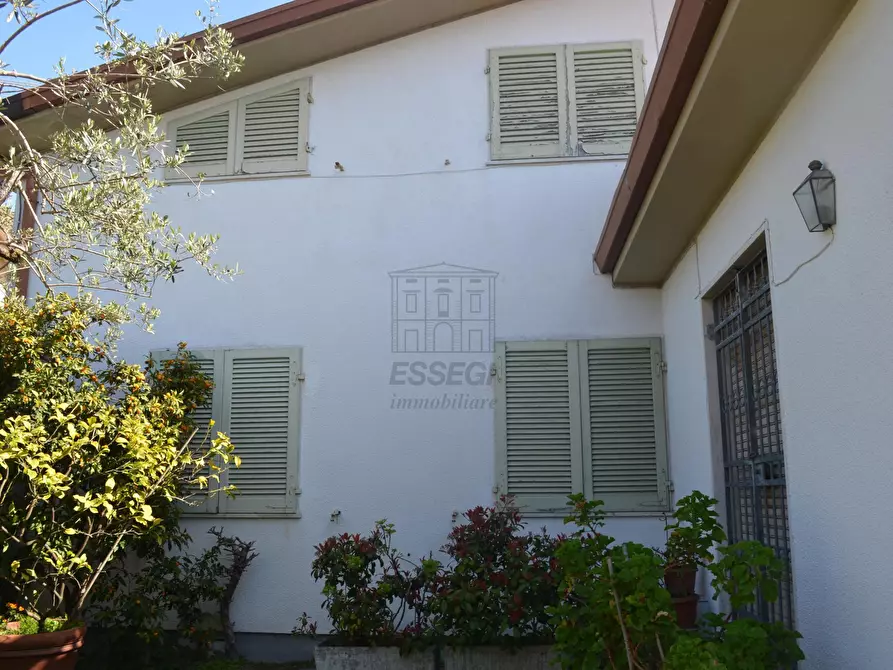 Immagine 4 di Villa in vendita  in Via Padre Ignazio da Carrara a Forte Dei Marmi