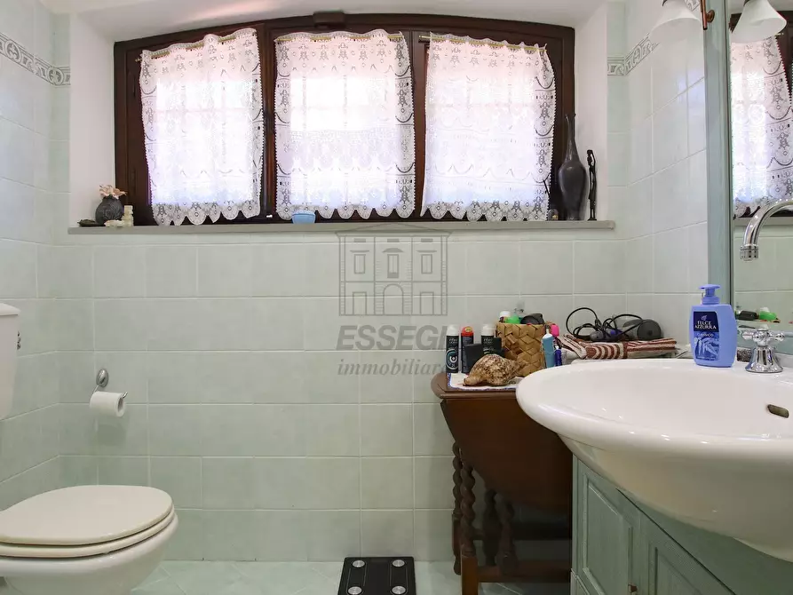 Immagine 25 di Villa in vendita  in Via dei Borelli a Lucca