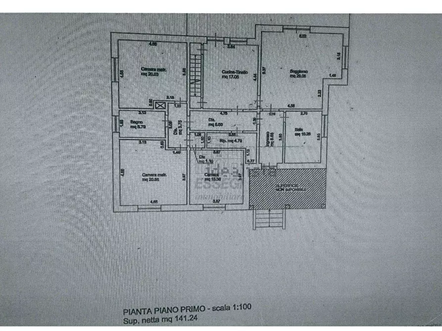 Immagine 21 di Villa in vendita  in Via del Brennero a Lucca