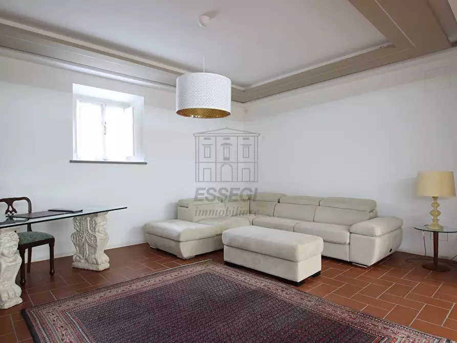 Immagine 16 di Rustico / casale in vendita  a Lucca