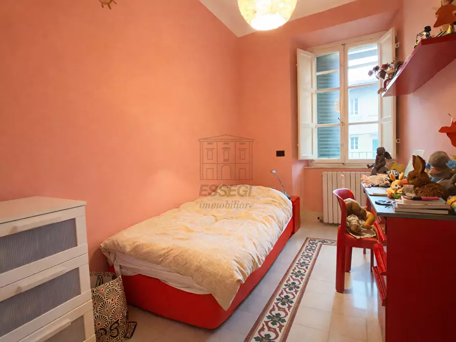 Immagine 10 di Appartamento in vendita  in Piazza Santa Maria Bianca a Lucca