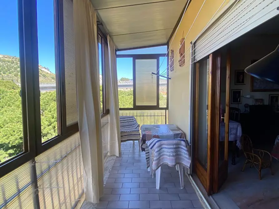 Immagine 11 di Pentalocale in vendita  in Viale Aldo Moro 15 a Bova Marina