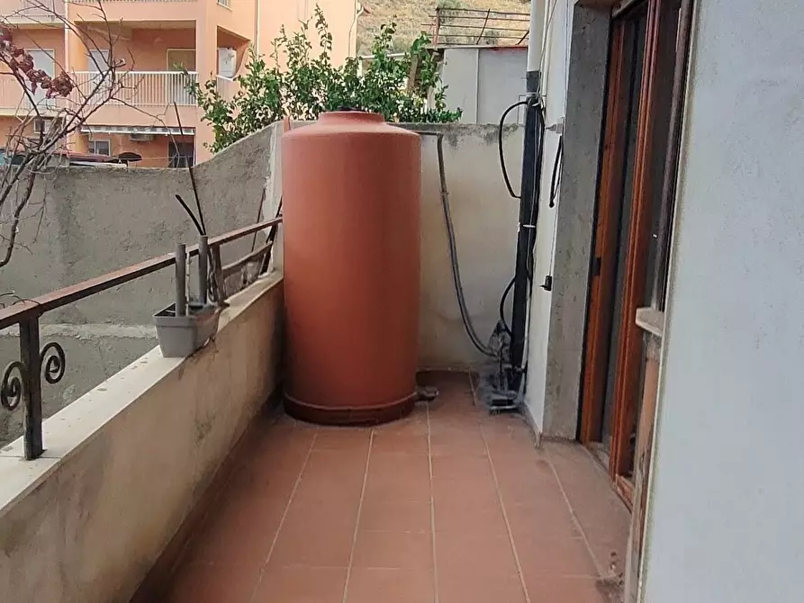 Immagine 13 di Quadrilocale in vendita  a Reggio Di Calabria