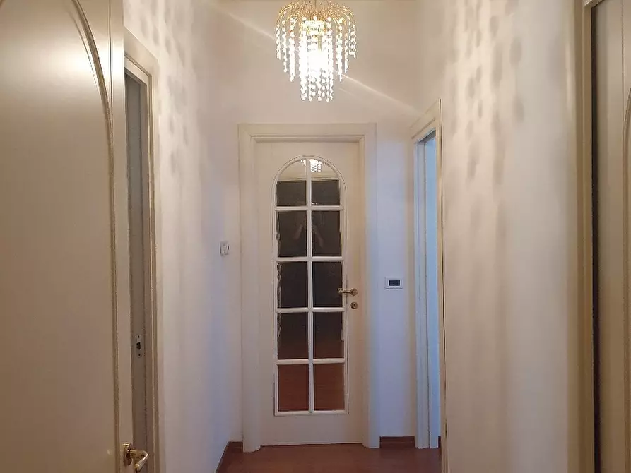 Immagine 4 di Pentalocale in vendita  in Eremo Condera Diramazione Postorino 16 a Reggio Di Calabria