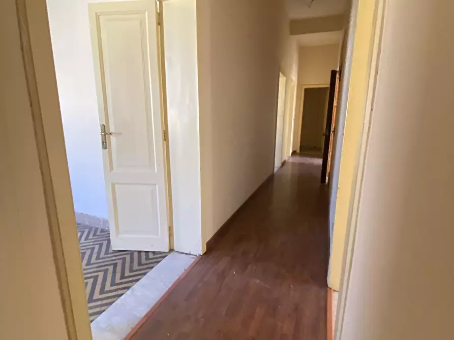 Immagine 6 di Pentalocale in vendita  in Via Paolo Pellicano 21 a Reggio Di Calabria