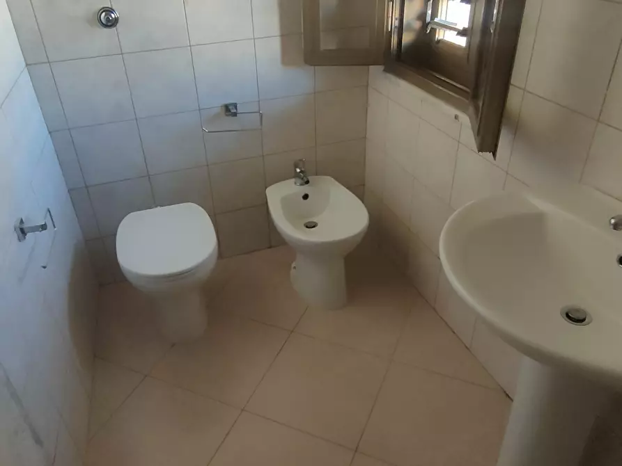 Immagine 12 di Quadrilocale in vendita  in Via Ciccarello 5 a Reggio Di Calabria