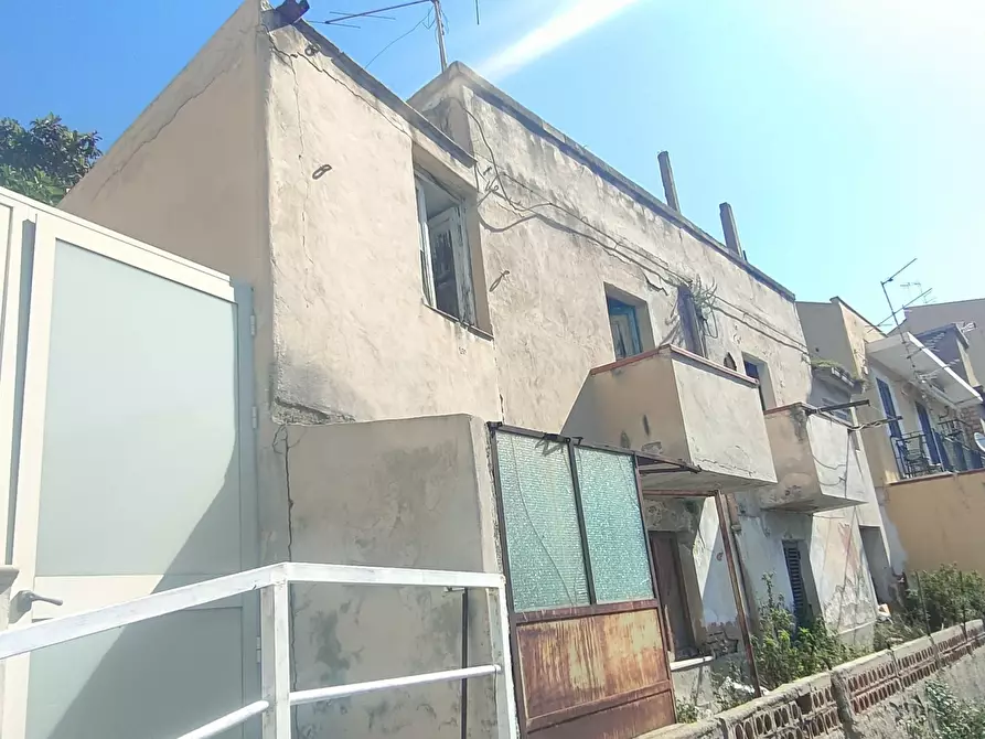 Immagine 2 di Appartamento in vendita  in Via Eremo Botte a Reggio Di Calabria