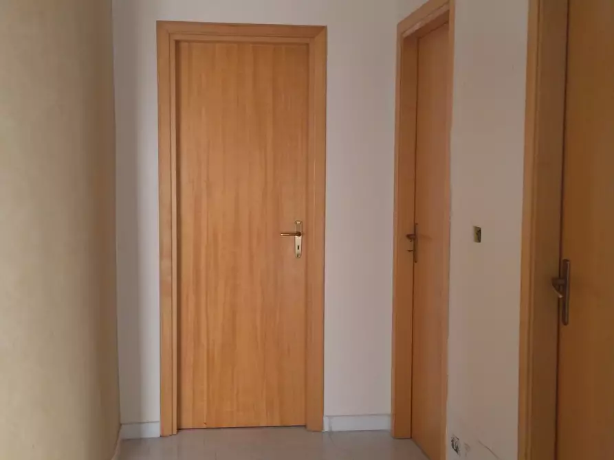 Immagine 9 di Bilocale in vendita  a Reggio Di Calabria