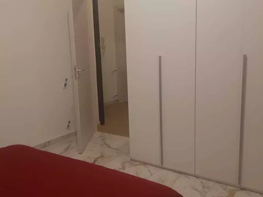 Immagine 10 di Bilocale in affitto  in Via Alfonso Frangipane 42 a Reggio Di Calabria