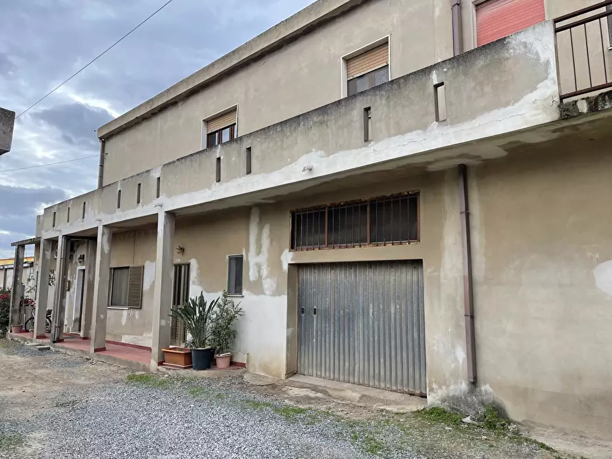 Immagine 11 di Casa indipendente in vendita  a Uta