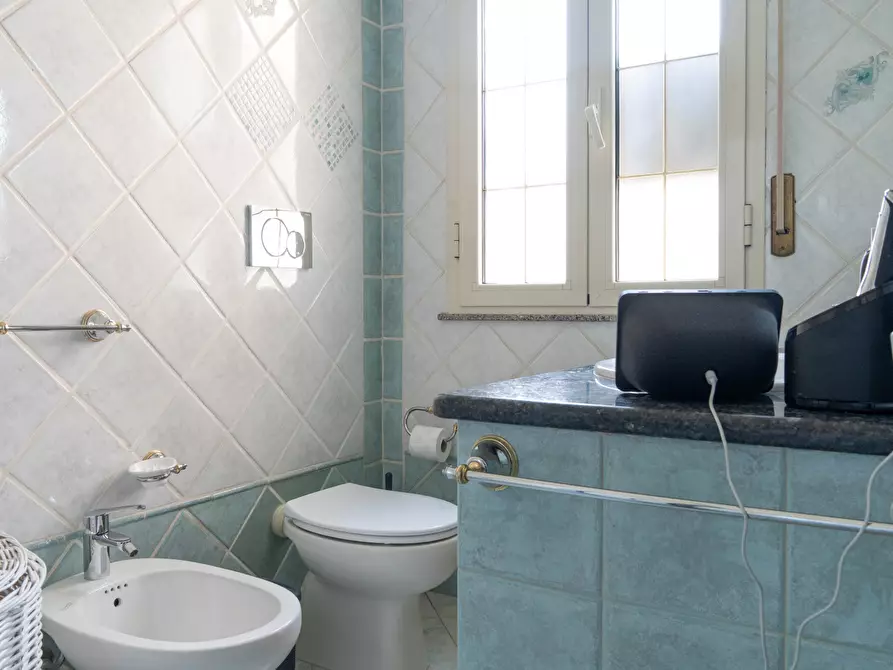 Immagine 19 di Villetta a schiera in vendita  a Assemini