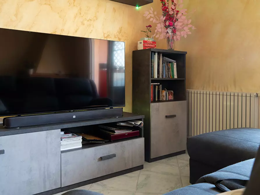 Immagine 11 di Villetta a schiera in vendita  a Assemini