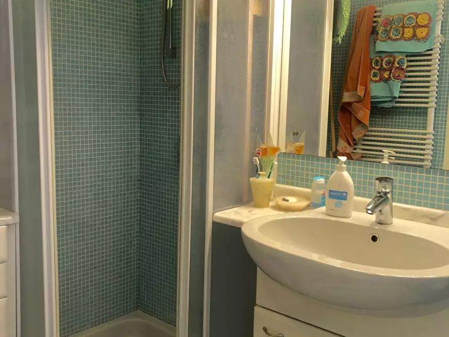 Immagine 7 di Casa semindipendente in vendita  a Ameglia