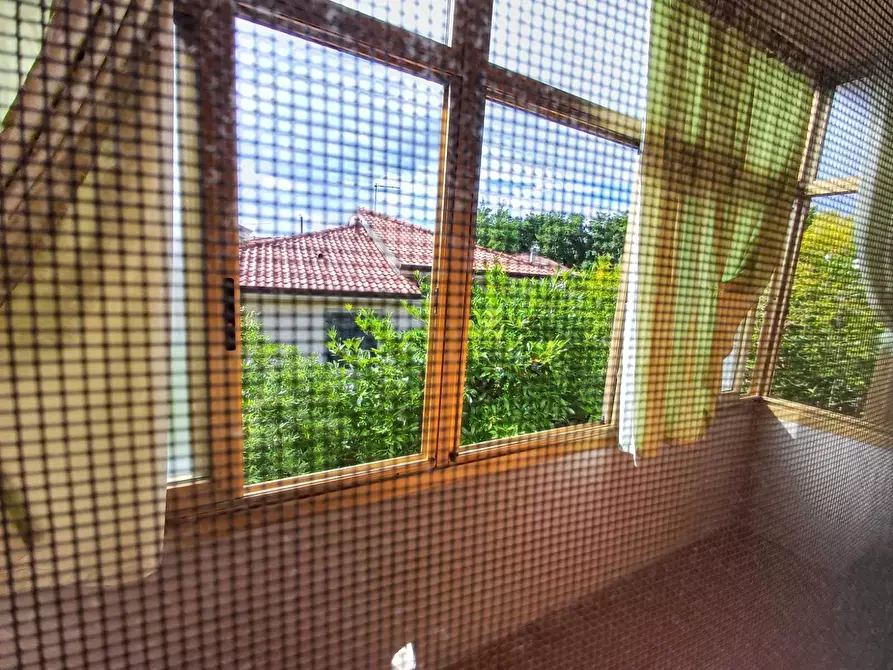 Immagine 18 di Casa semindipendente in vendita  a Massa