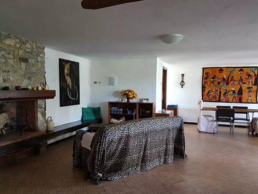 Immagine 17 di Casa semindipendente in vendita  a Ameglia