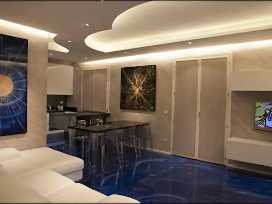 Immagine 18 di Casa semindipendente in vendita  a Lerici