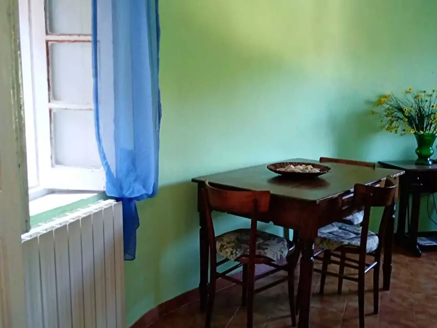 Immagine 3 di Quadrilocale in vendita  a Ameglia