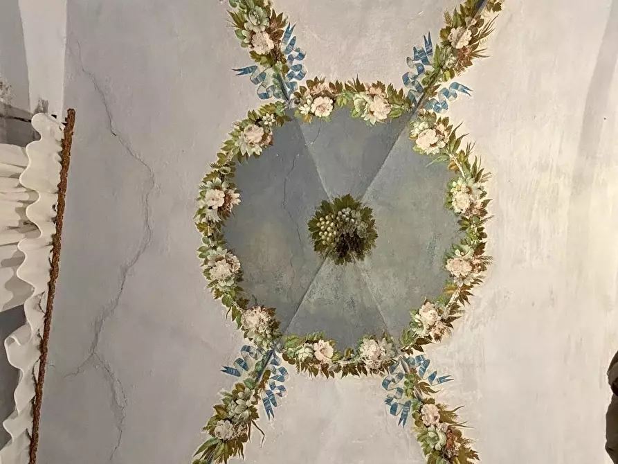 Immagine 23 di Villa in vendita  a Castelnuovo Magra