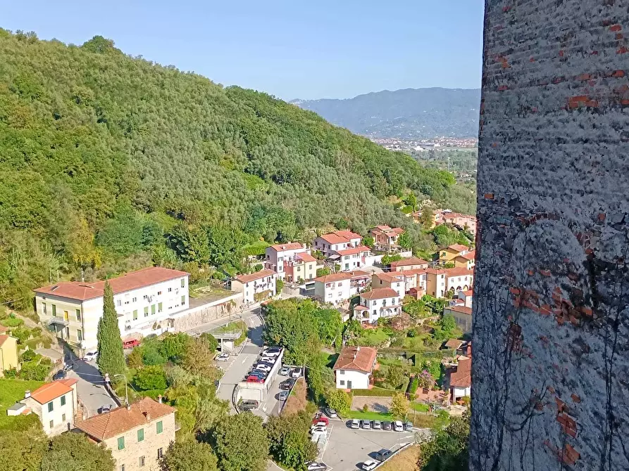Immagine 7 di Quadrilocale in vendita  a Ameglia