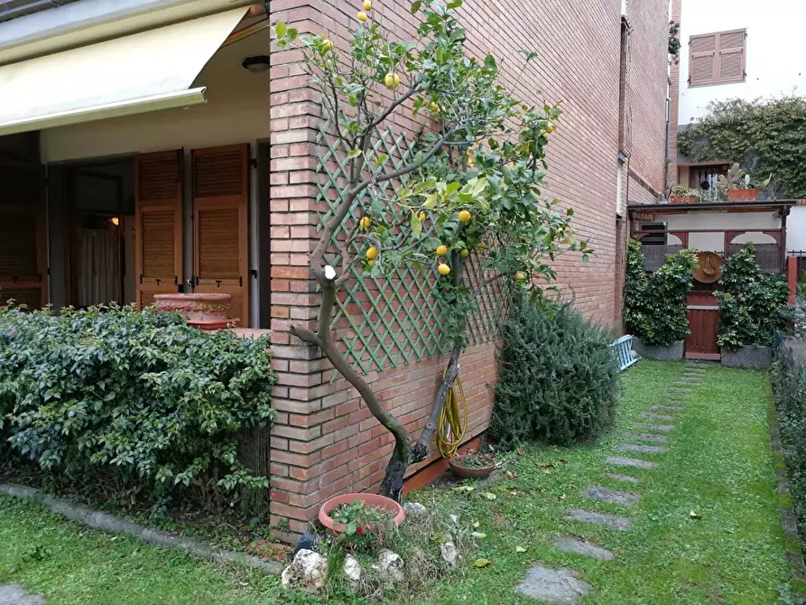 Immagine 5 di Trilocale in vendita  a Lerici