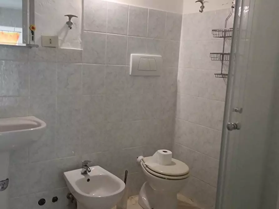 Immagine 18 di Bilocale in vendita  a Ameglia