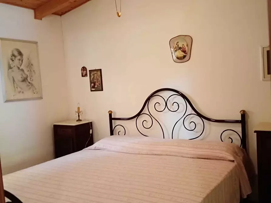 Immagine 28 di Casa semindipendente in vendita  a Ameglia