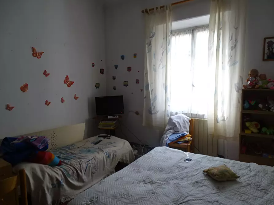 Immagine 6 di Villa in vendita  a Ameglia