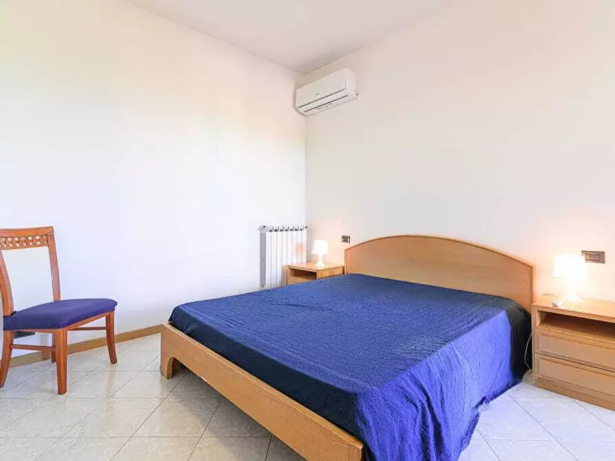 Immagine 25 di Appartamento in affitto  in VIA IITRAVERSA a Lerici