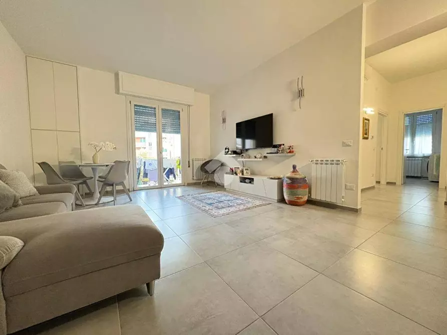 Immagine 11 di Appartamento in affitto  in Via Cisa a Sarzana