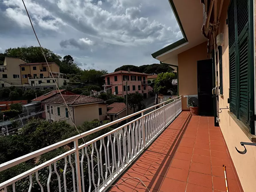 Immagine 16 di Appartamento in affitto  in LOC. 3 STRADE a Lerici