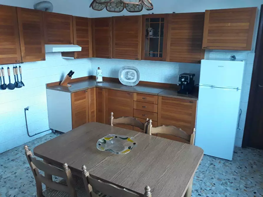 Immagine 1 di Appartamento in affitto  in Via Camisano a Ameglia