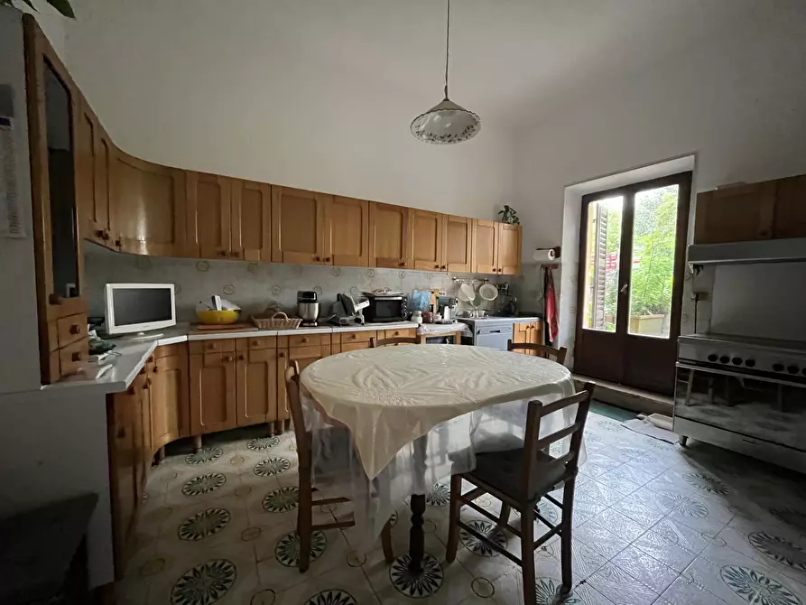 Immagine 4 di Casa indipendente in vendita  a Jesi