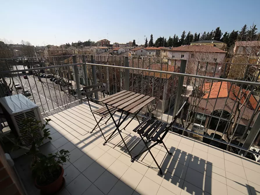 Immagine 4 di Appartamento in vendita  a Jesi