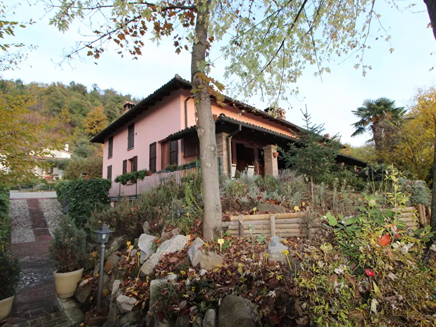 Immagine 60 di Porzione di casa in vendita  in Via Marco Biagi a Valsamoggia