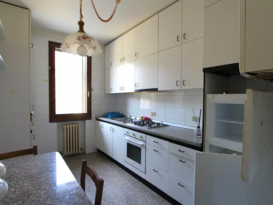 Immagine 7 di Appartamento in vendita  in Via zanasi a Valsamoggia