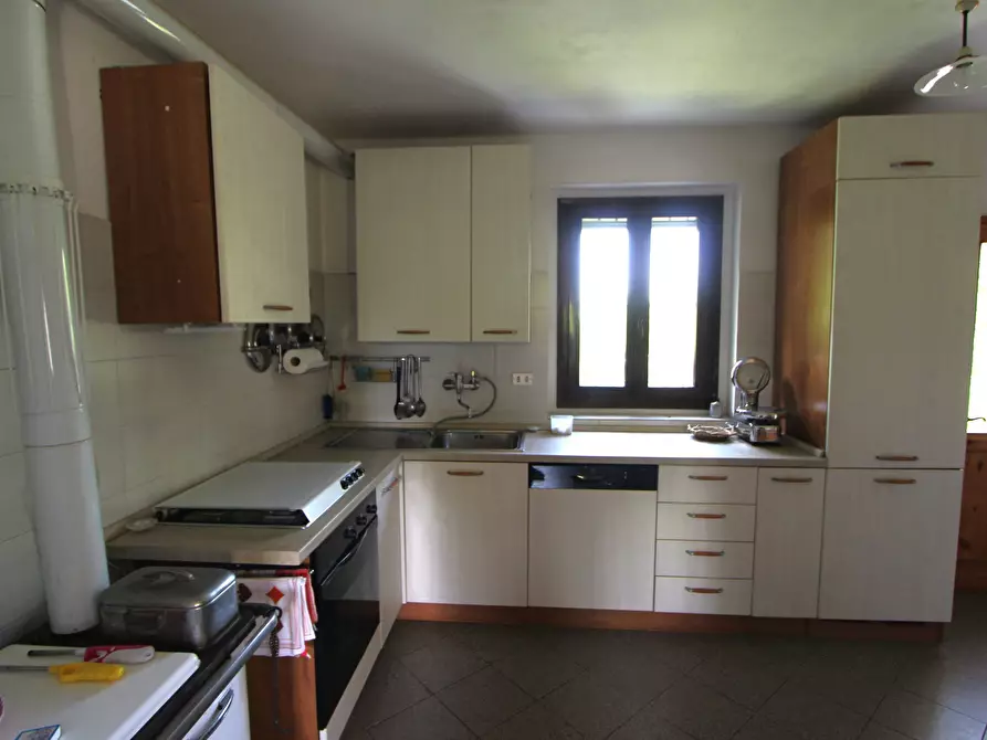 Immagine 27 di Porzione di casa in vendita  in Via Palazzetto 17 a Valsamoggia