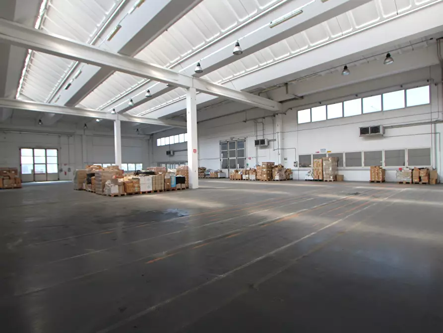 Immagine 4 di Capannone industriale in vendita  in Via Lunga a Valsamoggia