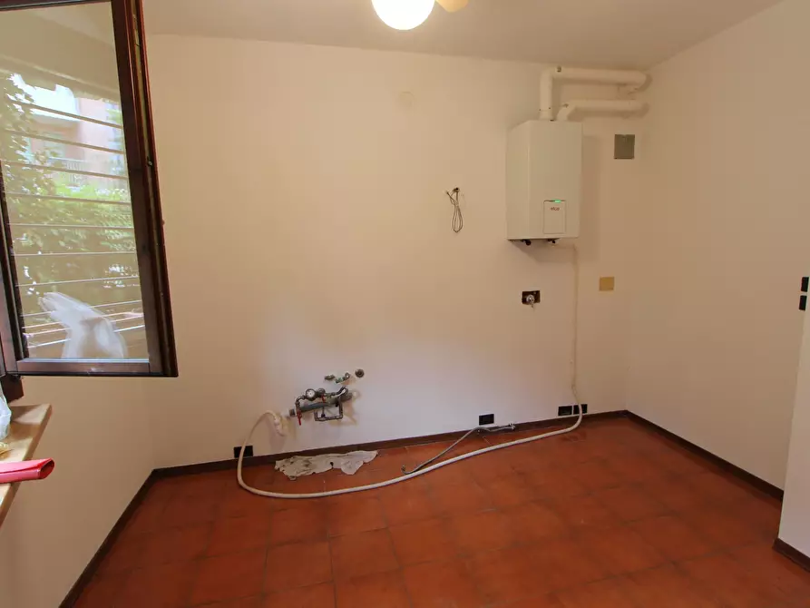 Immagine 4 di Appartamento in vendita  in Via Ugo la Malfa 15 a Valsamoggia