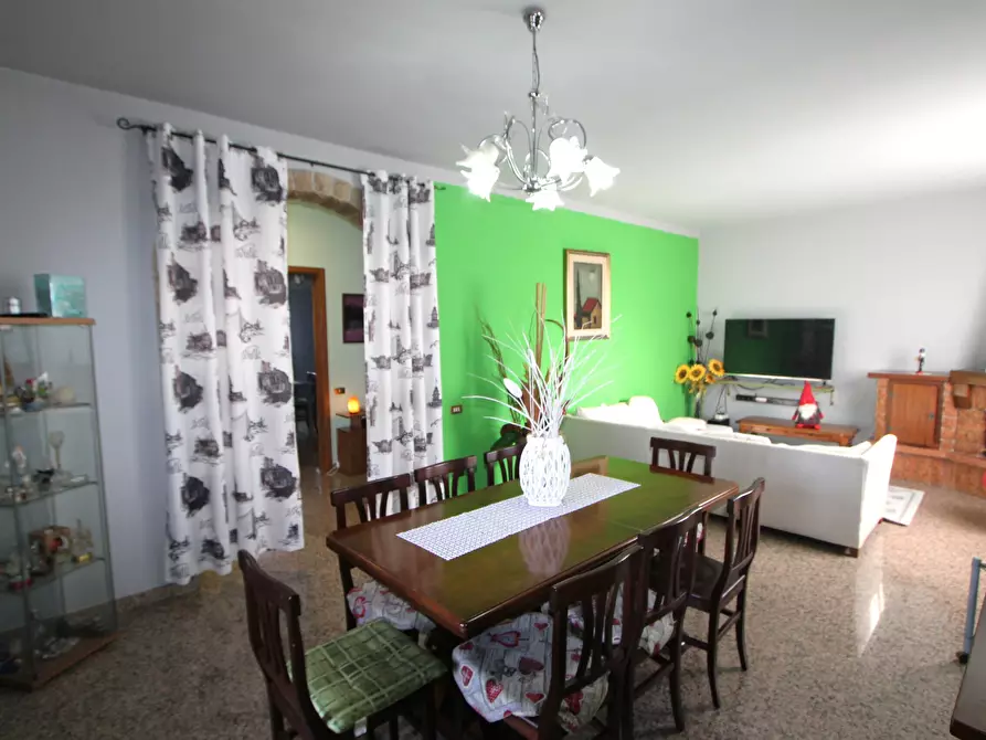 Immagine 8 di Villa in vendita  in Via dell'Artigiano 1 a Valsamoggia