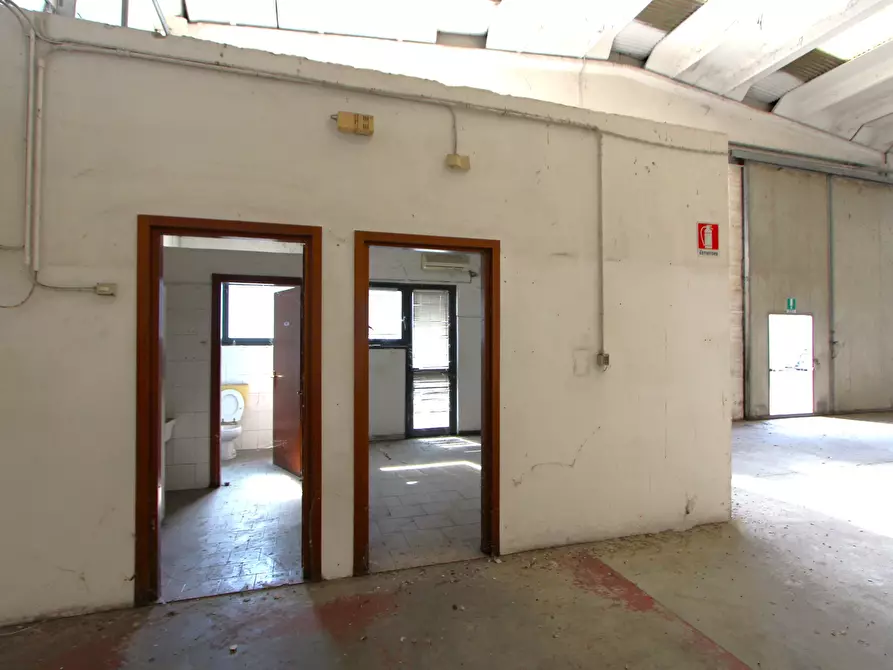 Immagine 5 di Capannone industriale in affitto  in Via Muzza a Valsamoggia