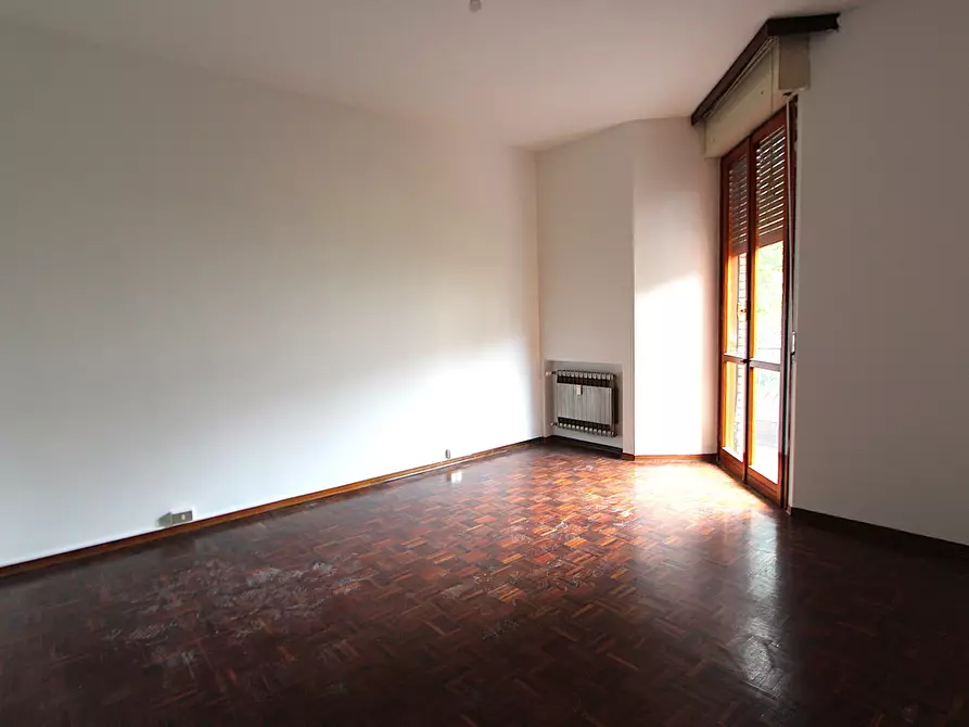 Immagine 12 di Appartamento in vendita  in Viale della Costituzione 6 a Valsamoggia